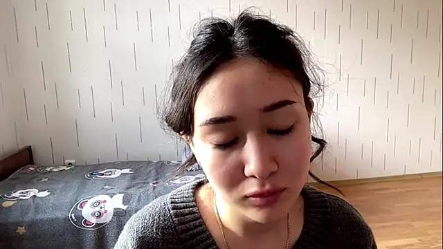 Онлайн чат XXX YourMiIa