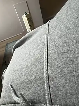 maniackle: διαδικτυακό σόου στην κάμερα