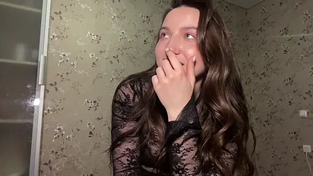 Dinadream's Webcam Show