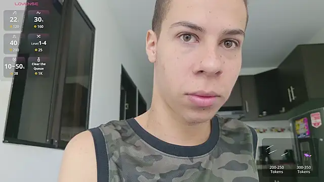 grey___27 élő XXX-chatje