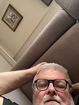 petvarad webkamerás műsora