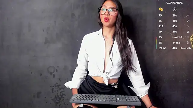 Lina_lovelyy_ Live XXX-chat