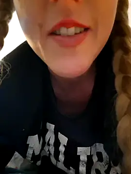 SPrITZMAUS live XXX chat