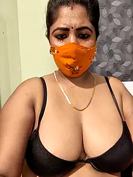 Poly_bhabi 网络视讯表演