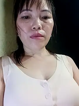 Chat XXX ao vivo de Sana-vn