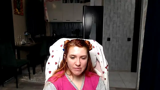 Reginasmilee Live XXX-chat