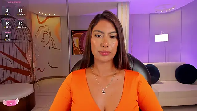 ArianaDumont Chat XXX in diretta