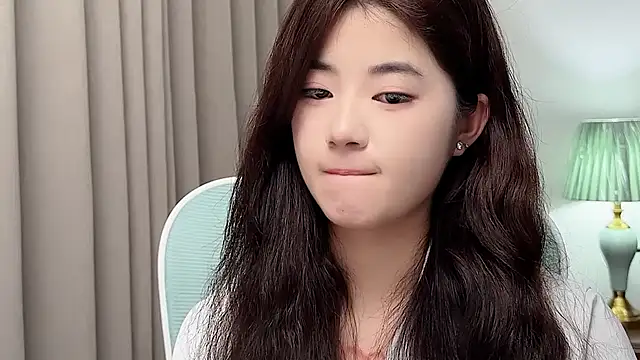 Nicole20266's Live XXX Chat