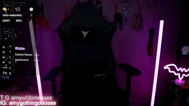 Chat XXX en directo de amywhitenessxx