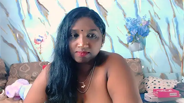 Indian_tracy's Live XXX Chat