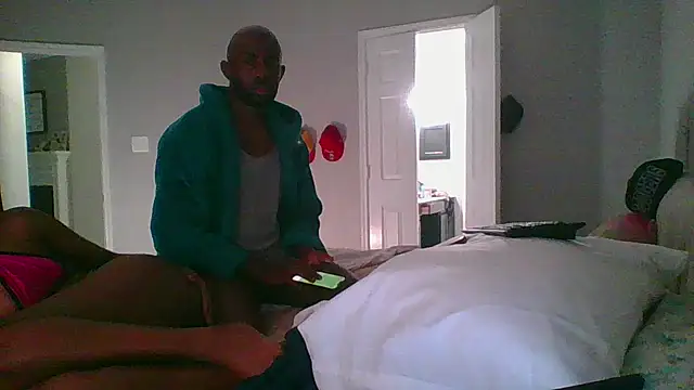 แชท XXX สดของ JazziEezyLdy