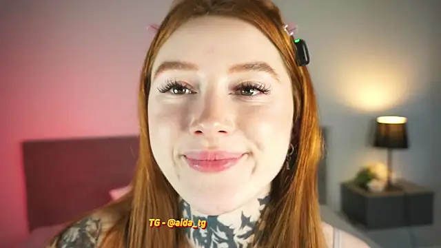 XXX chat uživo modela aidaha