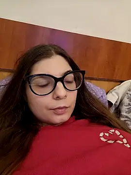 sweetbabygirlforyou Adlı Modelin Canlı XXX Sohbeti