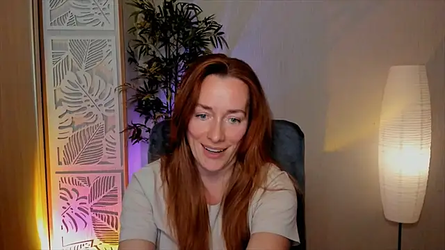 RebeccaMartinez Adlı Modelin Canlı XXX Sohbeti