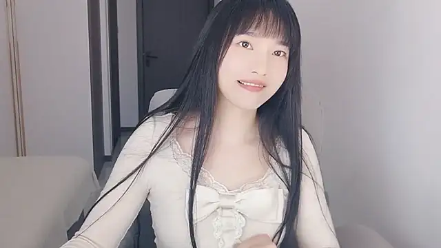 Lisa-3333's Live XXX Chat