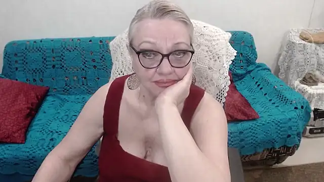 xHoneyLadyx 网络视讯表演