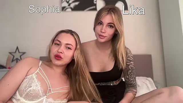 PinkNoir Pertunjukan Webcam