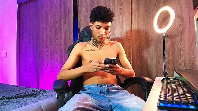 im_Usuga Adlı Modelin Canlı XXX Sohbeti