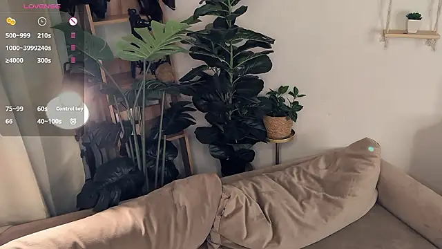 LaureMestler élő XXX-chatje