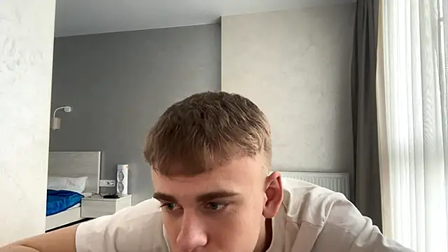 SoloFury Pertunjukan Webcam