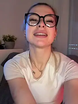 Alyssa-Schwarz's Webcam Show