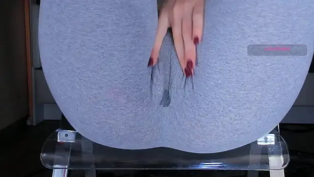 Czat XXX na żywo – Cameltoe_squirt_inPants