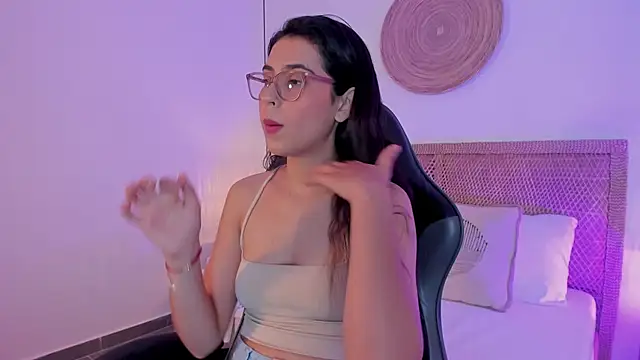 desireee_ 现场XXX聊天