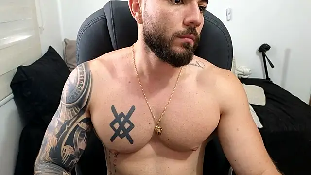 Isaac_Cartern Webbikameraesitys