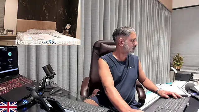 Chat XXX ao vivo de OnlineBossUK