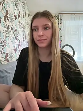 Chat XXX en directo de adel_secret