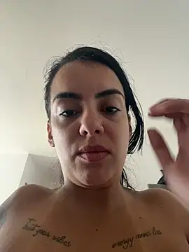 Srta_Jhenny 在線直播表演