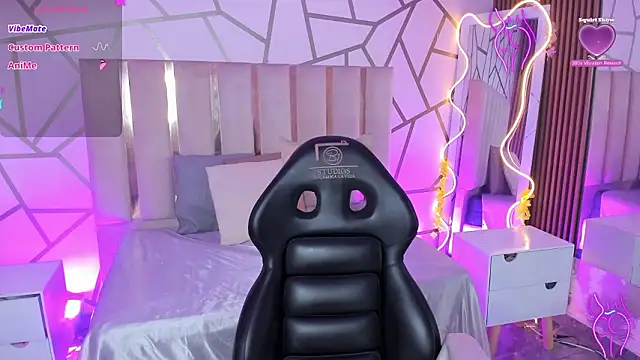 Chat XXX ao vivo de CYRUS_TAY