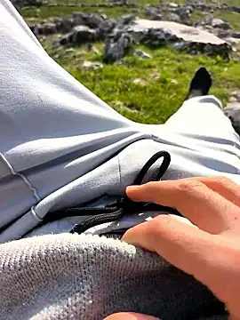 Sert_erkek21_ysm Adlı Modelin Web Kamerası Şovu