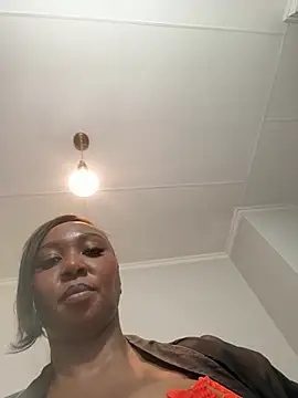 Webkamerová show Bootyliciouse21X