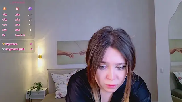 Chat +18 de Lina_Glow ao vivo