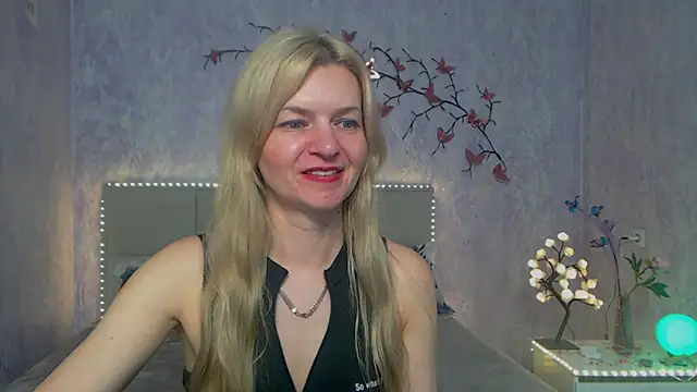 Онлайн чат XXX MelissaTyler