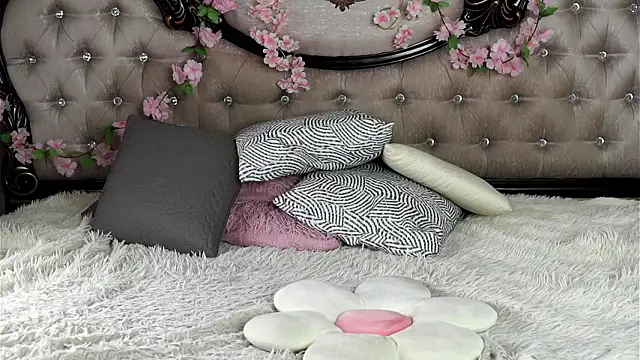 KirstinMcgeady Live XXX-chat