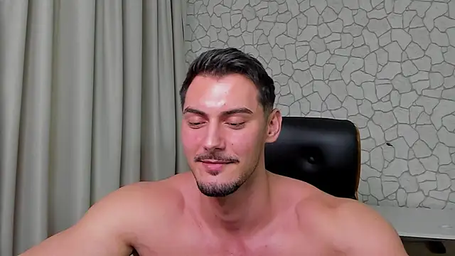 ClintMasters live XXX chat