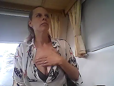 Chat +18 de WildScorpio86 ao vivo