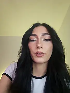 AnyaLobb Adlı Modelin Canlı XXX Sohbeti