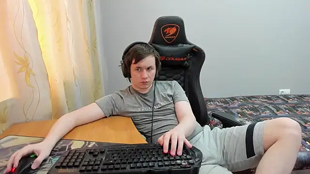 Show modela iliaskrislove na web-kameri