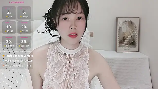 Anna-2005 在線直播表演