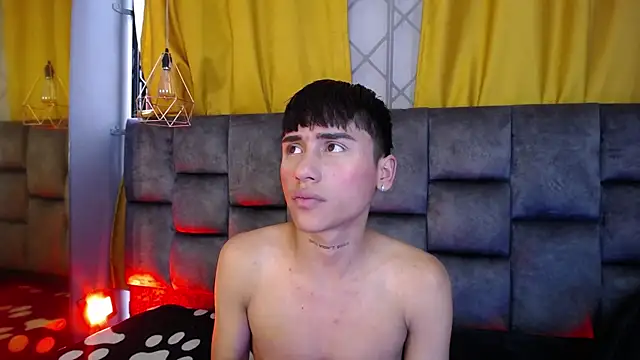 Maik_Russo Adlı Modelin Web Kamerası Şovu