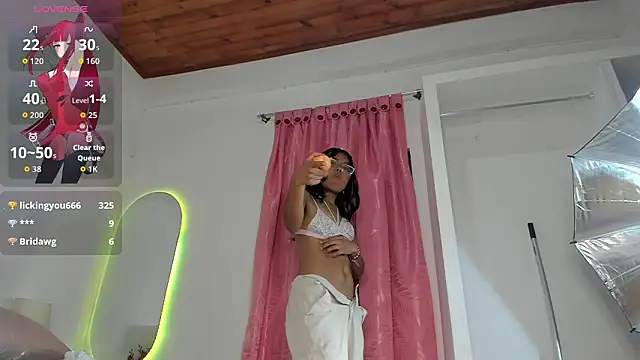 Chat XXX en directo de luna_velveth