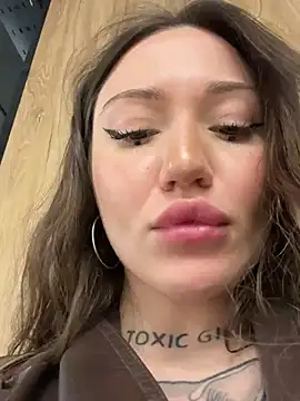 SaintSquirt – Kamerová šou