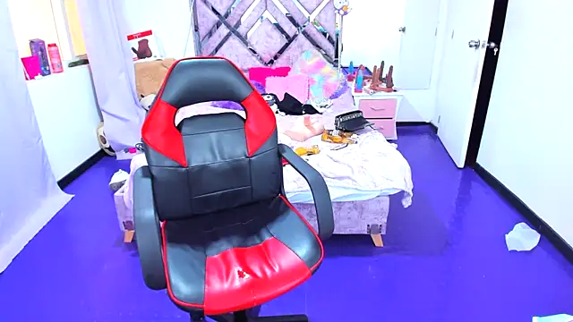 Chat +18 de Luna_Analya ao vivo