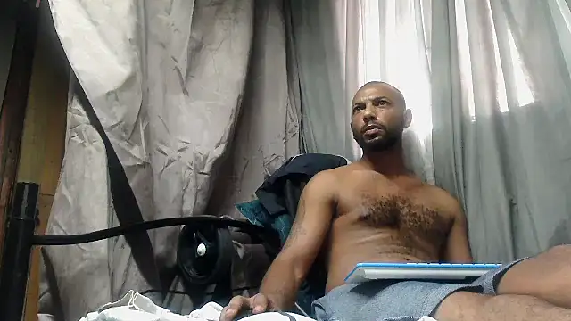 CamodickのライブXXXチャット