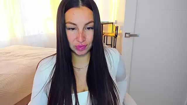 AvisFlowers live XXX chat