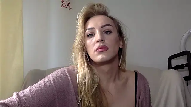 Mileriya's Live XXX Chat