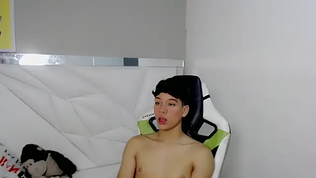 Angelito_66 Webcam Show